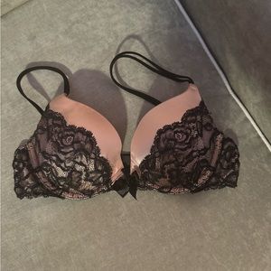 Victoria’s Secret Bra
